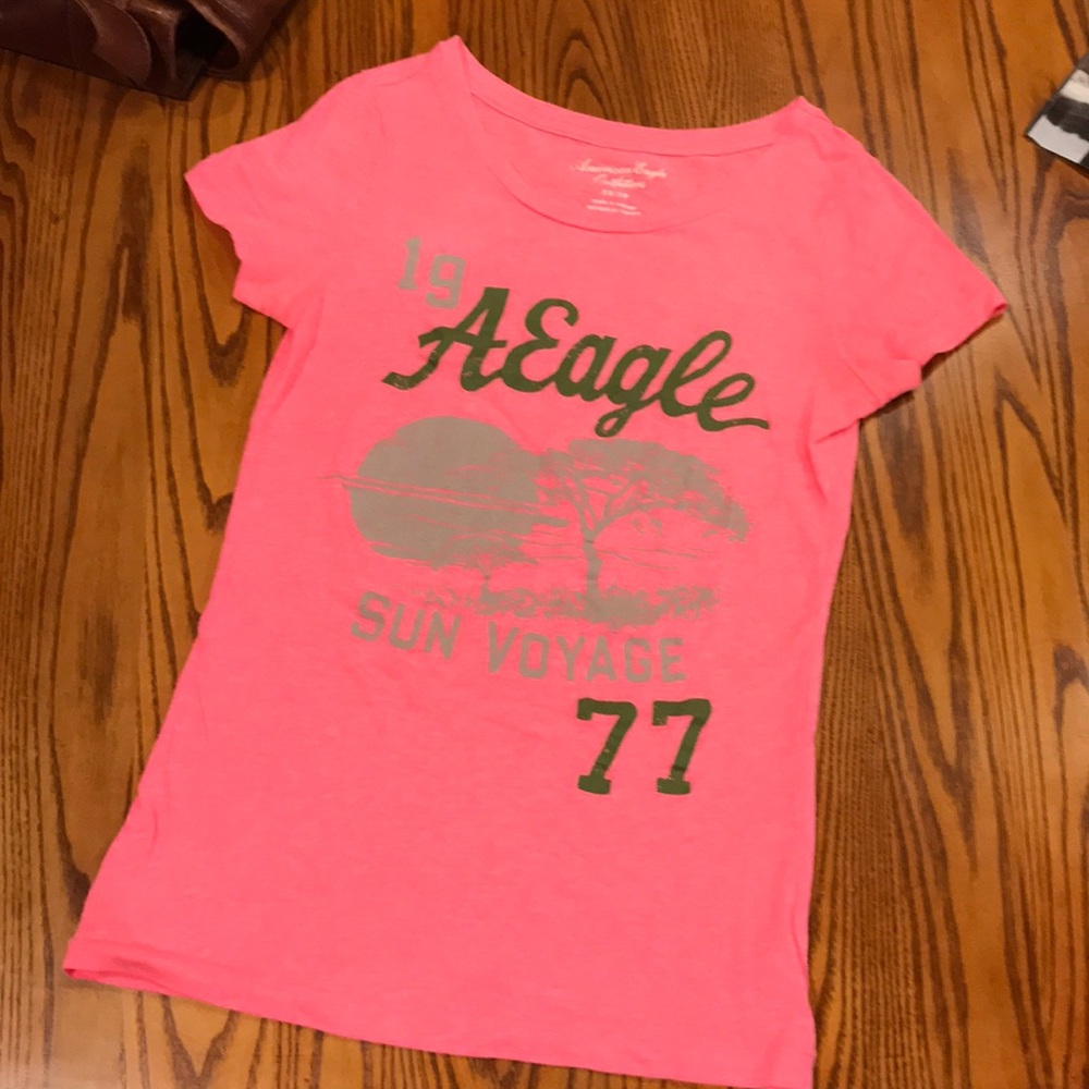 American Eagle Graphic Tee